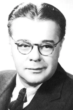 Photo of Otto Hulett from the Latest Netflix gallery