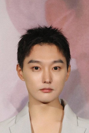 Photo of Li Zhuoyang from the Latest Netflix gallery