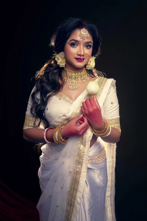 Kheyali Mondal photo