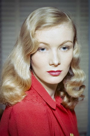 Veronica Lake photo