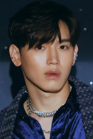 Thitipoom Techa-apaikhun photo