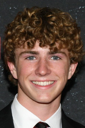 Walker Scobell photo