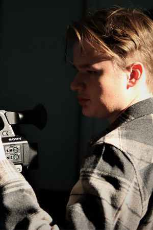Photo of Adam Sluijter from the Latest Netflix gallery