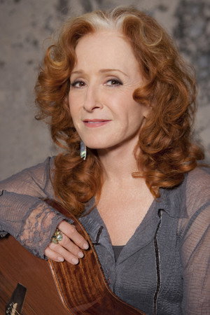 Bonnie Raitt photo