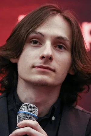 Photo of Jared Gilmore from the Latest Netflix gallery