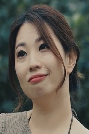 Photo of 윤정 from the Latest Netflix gallery