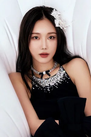 Photo of Kim Min-young from the Latest Netflix gallery