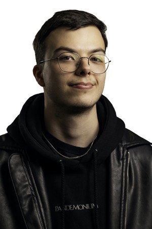 Photo of Gabriel Fournier from the Latest Netflix gallery