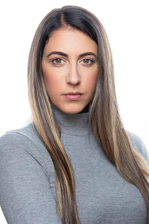 Photo of Caitlin Dechelle from the Latest Netflix gallery
