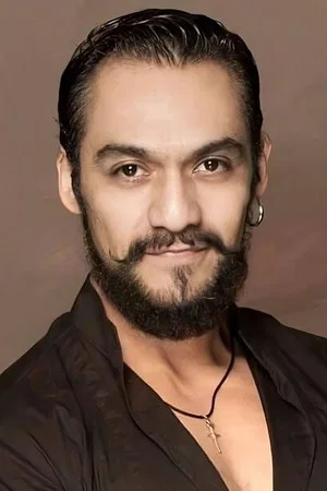 Photo of Javier Oliván from the Latest Netflix gallery