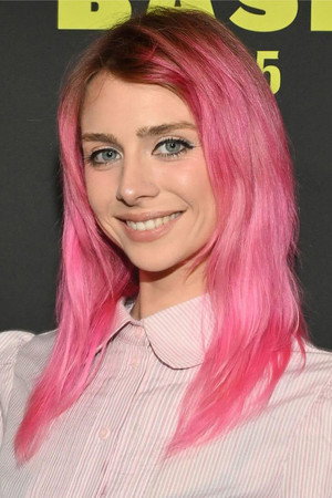 Photo of Maddie Phillips from the Latest Netflix gallery
