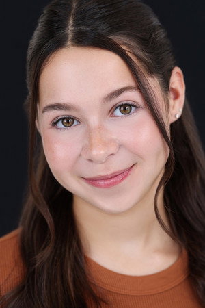 Photo of Omi Lichtenstein from the Latest Netflix gallery