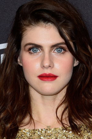 Alexandra Daddario photo