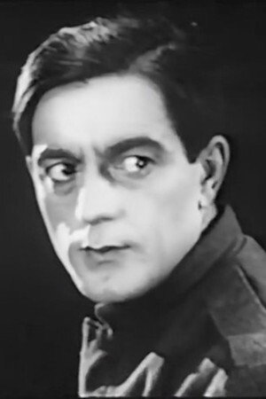 Photo of Karl Gurnyak from the Latest Netflix gallery