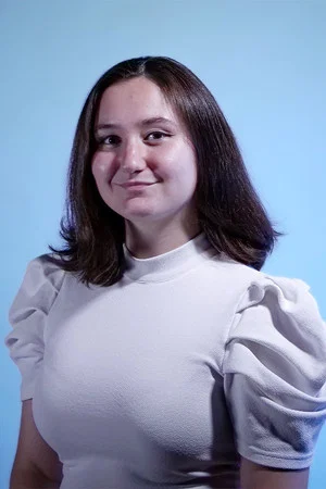 Photo of Natalie Mahoney from the Latest Netflix gallery