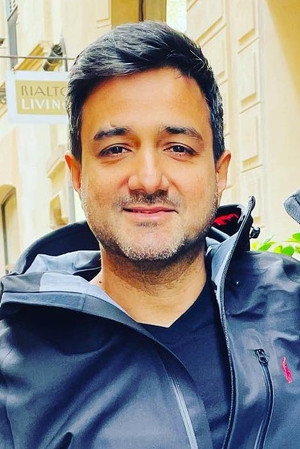 Photo of Siddharth Anand from the Latest Netflix gallery