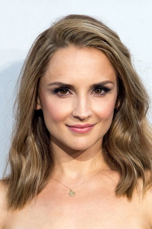 Rachael Leigh Cook photo