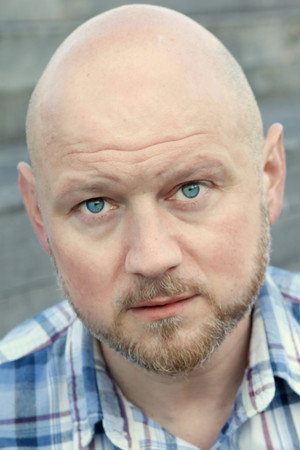 Photo of Nick Pearse from the Latest Netflix gallery