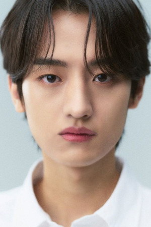 Photo of Oh Jun-taek from the Latest Netflix gallery