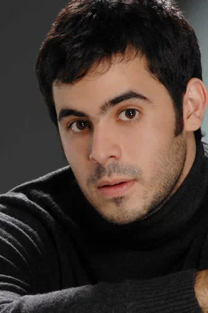 Photo of Guillermo García from the Latest Netflix gallery