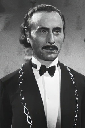 Photo of Etienne Decroux from the Latest Netflix gallery