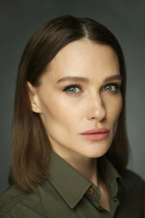 Photo of Yuliya Degtyarenko from the Latest Netflix gallery