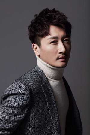 Photo of Terry Shi from the Latest Netflix gallery