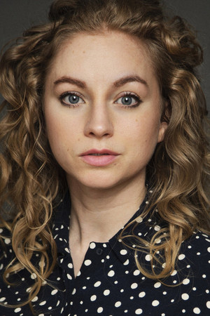 Photo of Thea Bell Schok from the Latest Netflix gallery