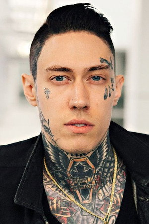 Photo of Trace Cyrus from the Latest Netflix gallery