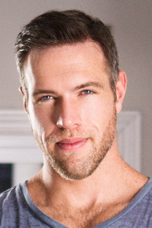 Photo of Alex Mecum from the Latest Netflix gallery