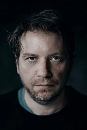 Photo of Gareth Edwards from the Latest Netflix gallery