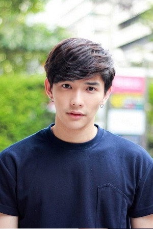 Thanat Lowkhunsombat photo