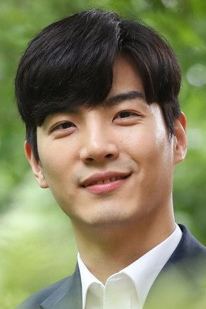 Photo of Jung Young-hoon from the Latest Netflix gallery