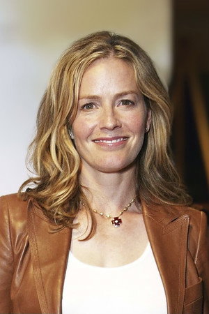 Elisabeth Shue photo