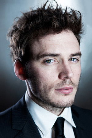 Sam Claflin photo