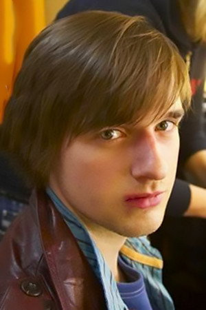 Photo of Michael Beran from the Latest Netflix gallery