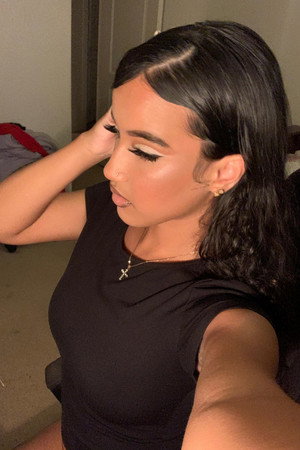 Photo of Isadora Santos from the Latest Netflix gallery