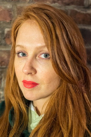 Photo of Elizabeth Wood from the Latest Netflix gallery