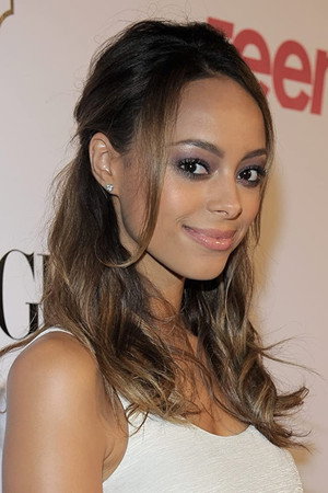 Amber Stevens West photo