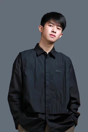 Photo of Ziyu Guo from the Latest Netflix gallery