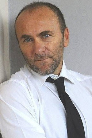 Photo of Gianfranco Gallo from the Latest Netflix gallery