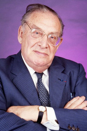 Photo of Léon Zitrone from the Latest Netflix gallery