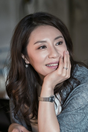 Cho Yun-hee photo