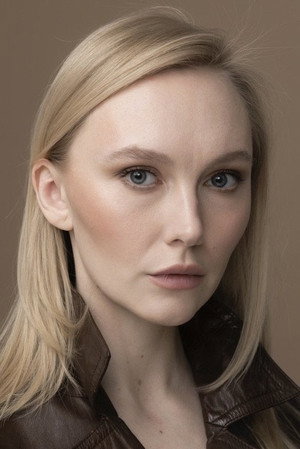 Photo of Alina Efremova from the Latest Netflix gallery