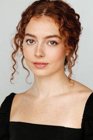 Photo of Sydney Miles from the Latest Netflix gallery