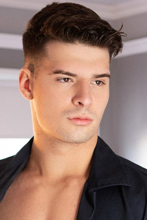 Photo of Malik Delgaty from the Latest Netflix gallery