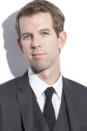 Photo of Matt Hobby from the Latest Netflix gallery