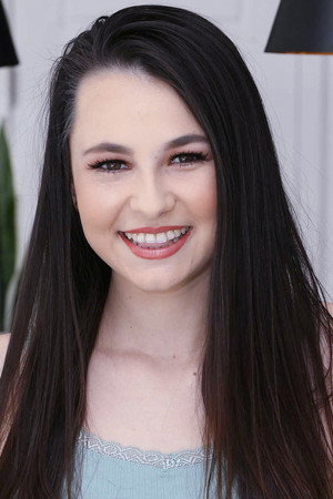 Photo of Liz Jordan from the Latest Netflix gallery
