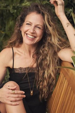 Photo of Efrat Baumwald from the Latest Netflix gallery