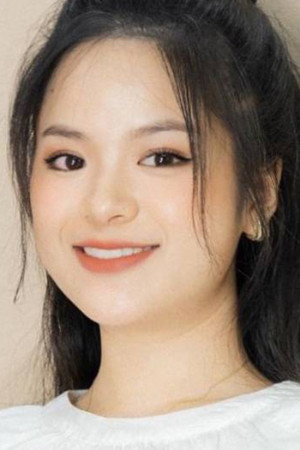 Photo of Hà Đan from the Latest Netflix gallery